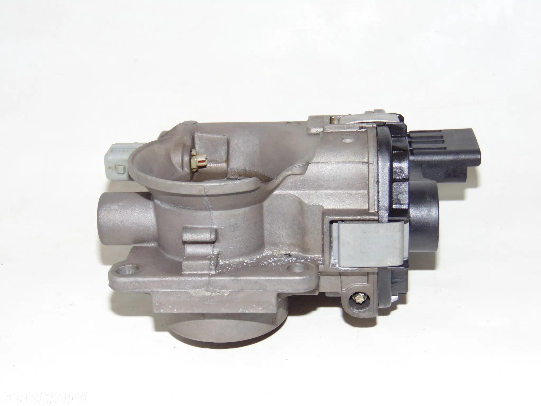ORYGINAŁ przepustnica 8200166869 H8200067219 Renault Clio 2 II Twingo I Kangoo 1 I FL lift benzyna 1.2 - 8
