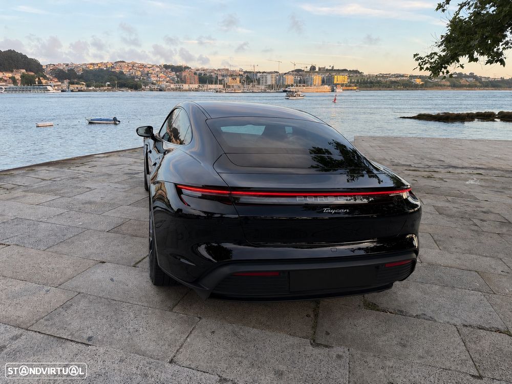 Porsche Taycan Bateria Performance Plus - 8