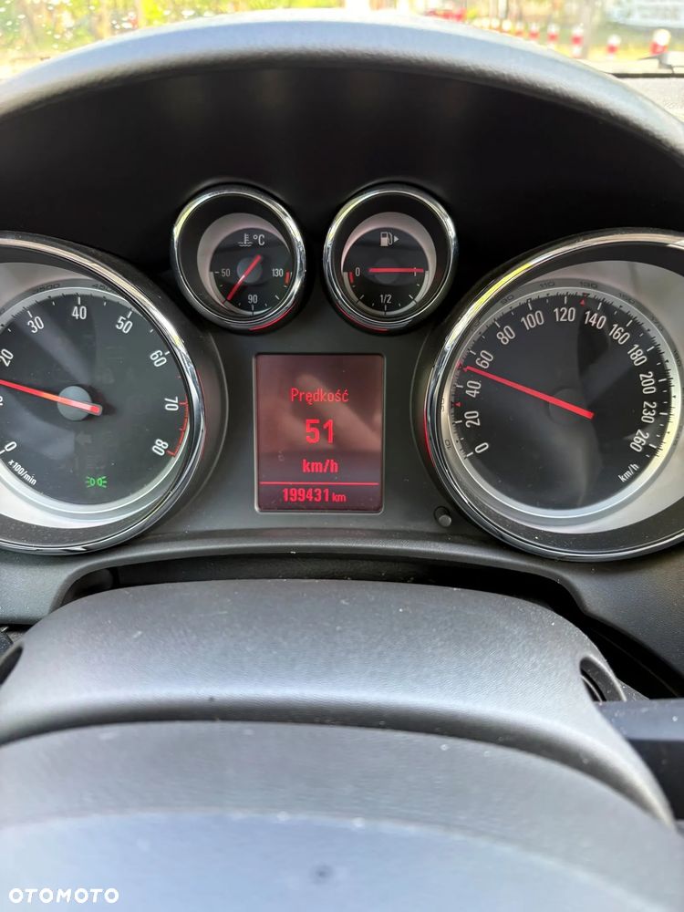 Opel Astra 1.4 T Sport EU6 - 3