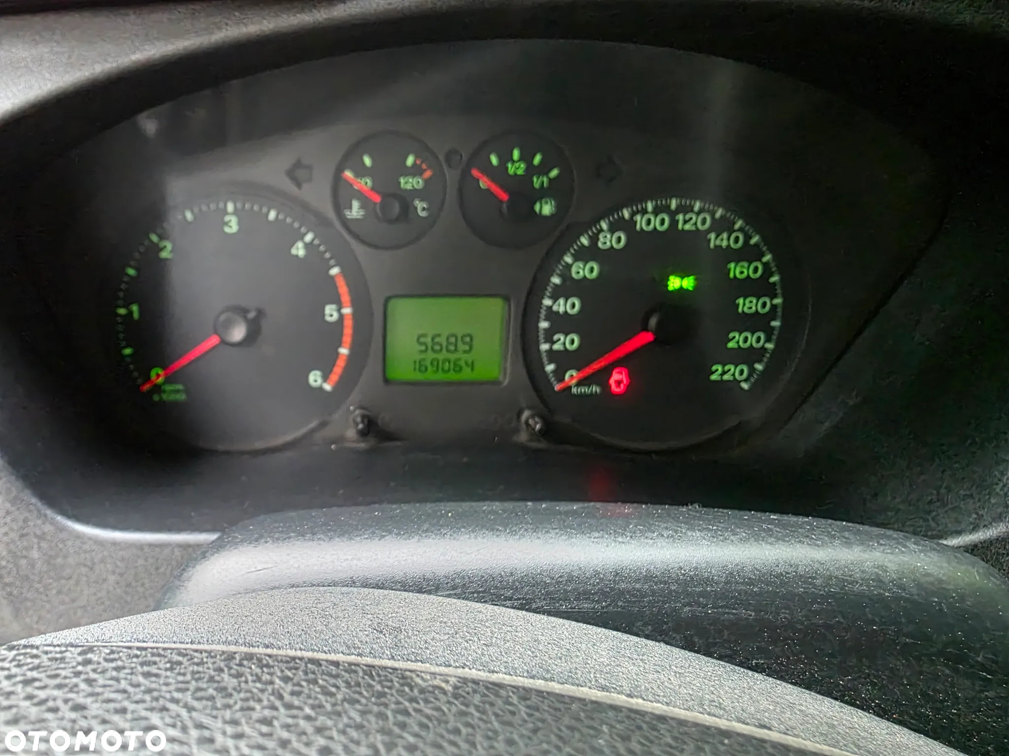 Ford Transit - 10