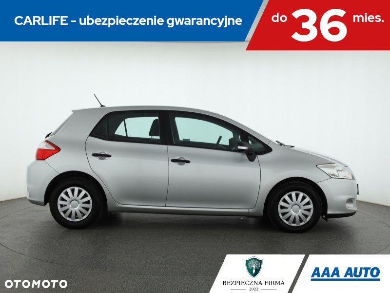 Toyota Auris - 7