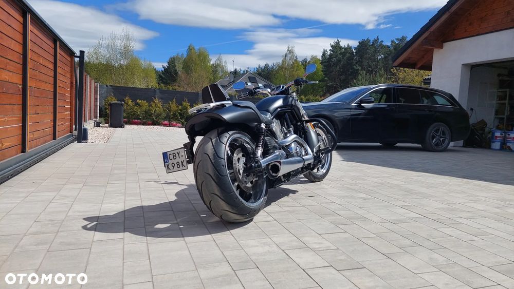Harley-Davidson V-Rod Muscle - 3
