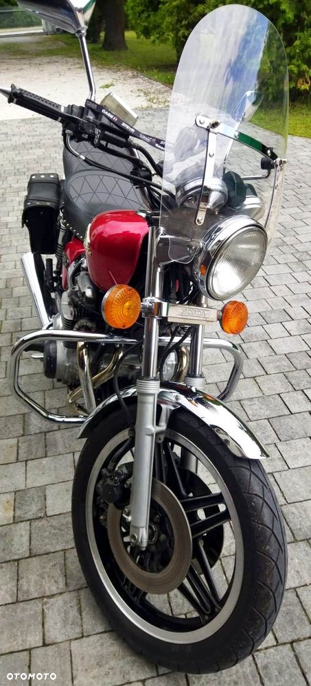 Honda CB - 4