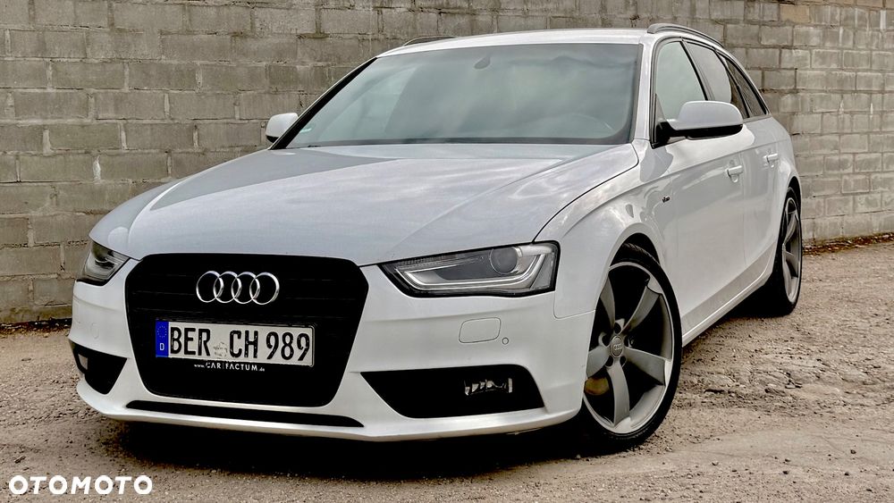 Audi A4 Avant 2.0 TDI DPF clean diesel quattro S line Sportpaket - 2