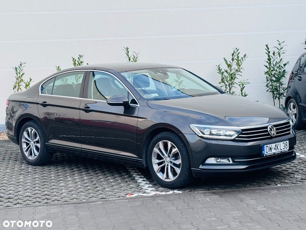 Volkswagen Passat 1.8 TSI BMT Comfortline DSG - 16