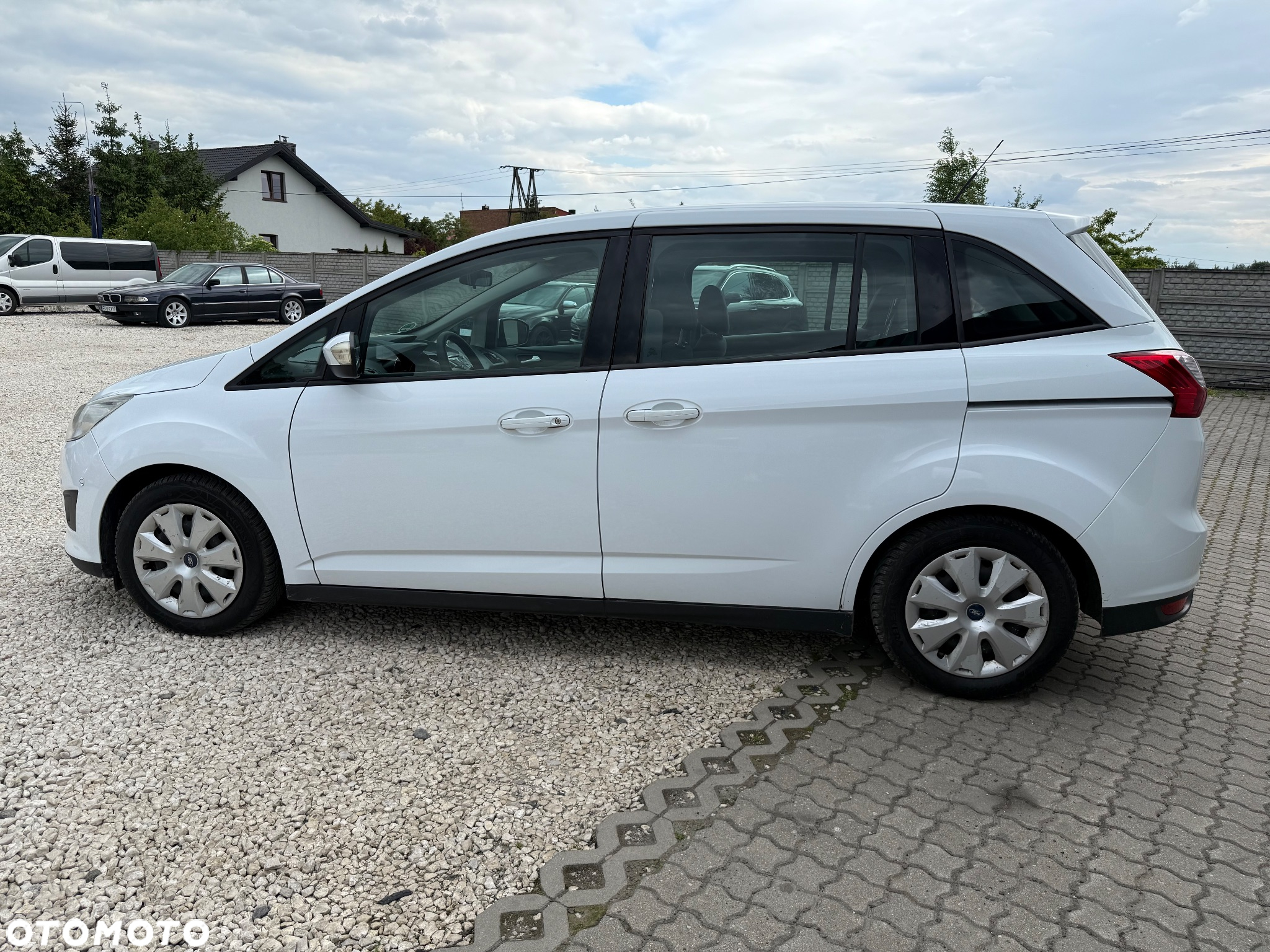 Ford Grand C-MAX 1.6 Titanium - 23