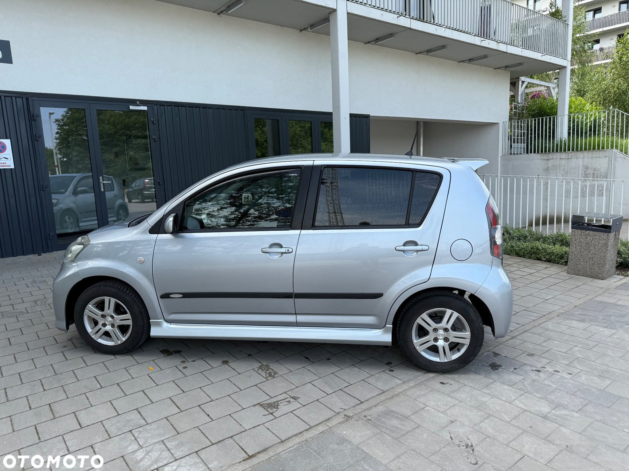 Daihatsu Sirion 1.3 - 13