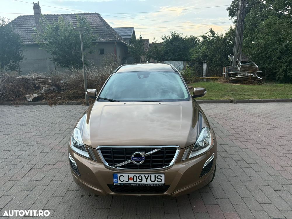 Volvo XC 60 D5 AWD Summum - 6