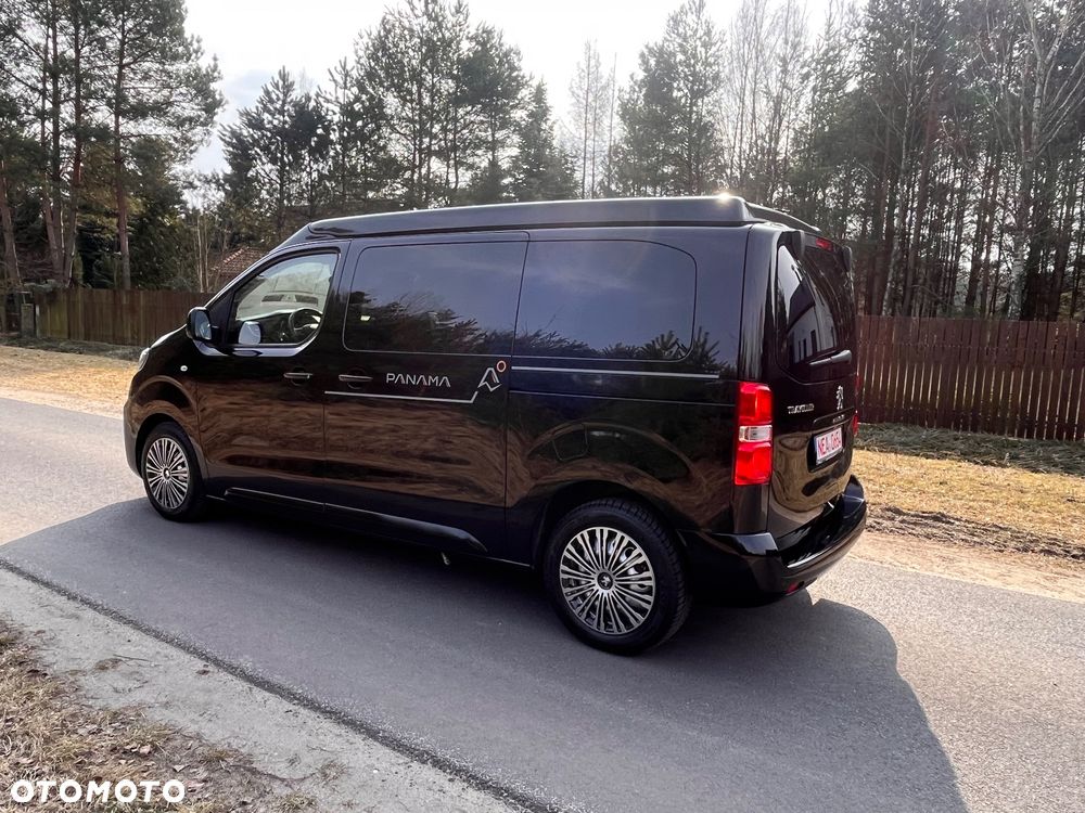 Peugeot Traveller Panama U10 2024r - 21