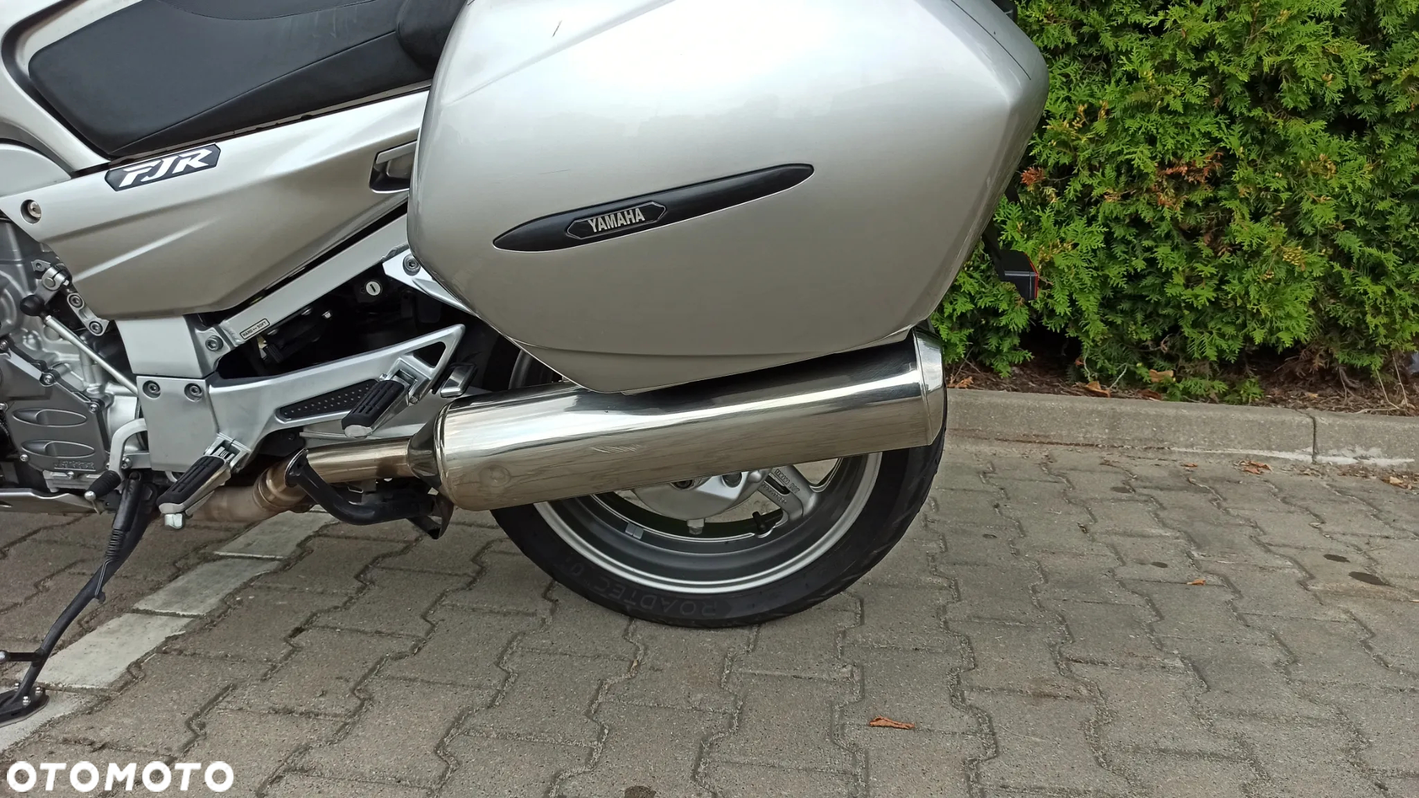 Yamaha FJR - 9
