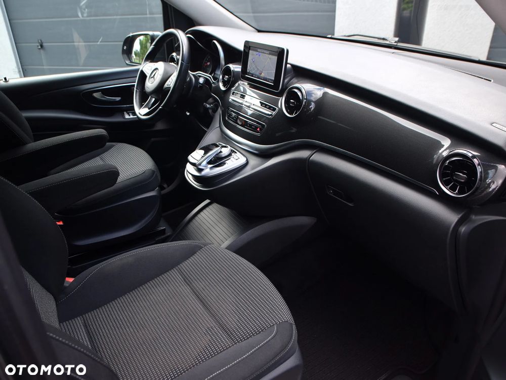 Mercedes-Benz Klasa V 300 d 9G-Tronic - 7