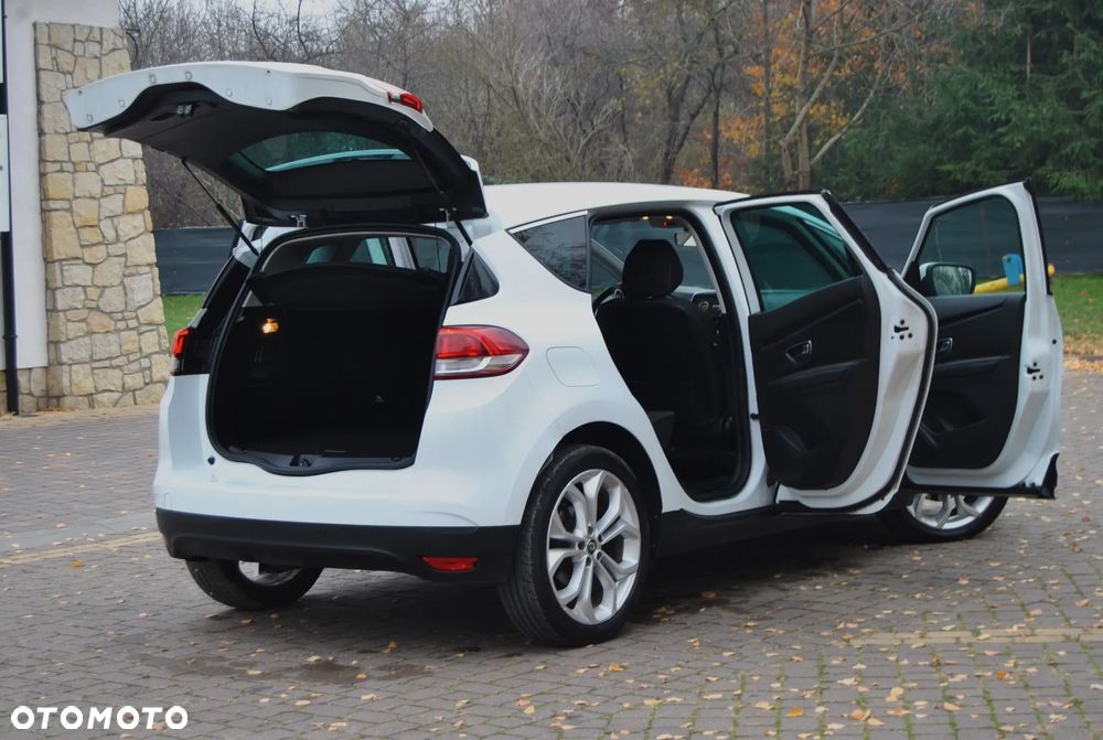 Renault Scenic BLUE dCi 120 BUSINESS EDITION - 19