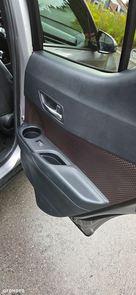 Toyota C-HR 1.8 Hybrid Dynamic - 25
