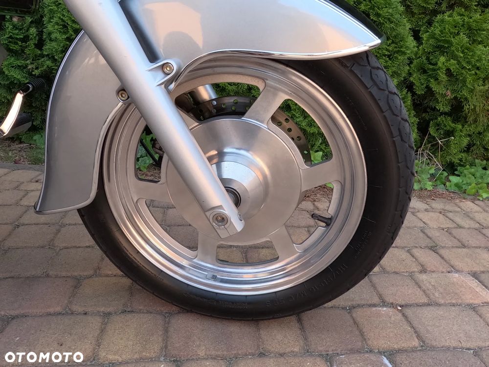 Hyosung GV - 13