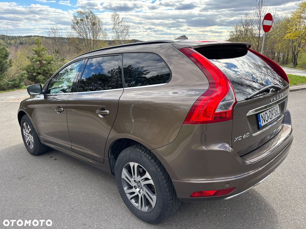 Volvo XC 60 D4 Drive-E Momentum - 6