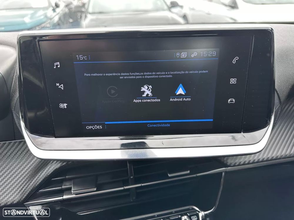 Peugeot 2008 1.2 PureTech Allure Pack - 32