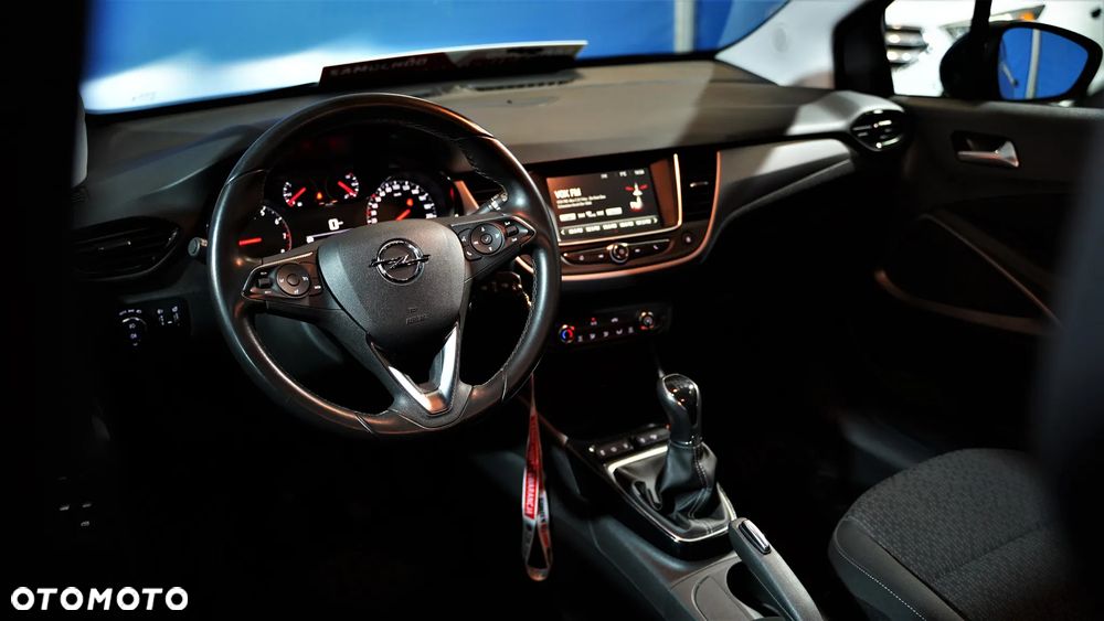 Opel Crossland X 1.2 T 120 Lat S&S - 26