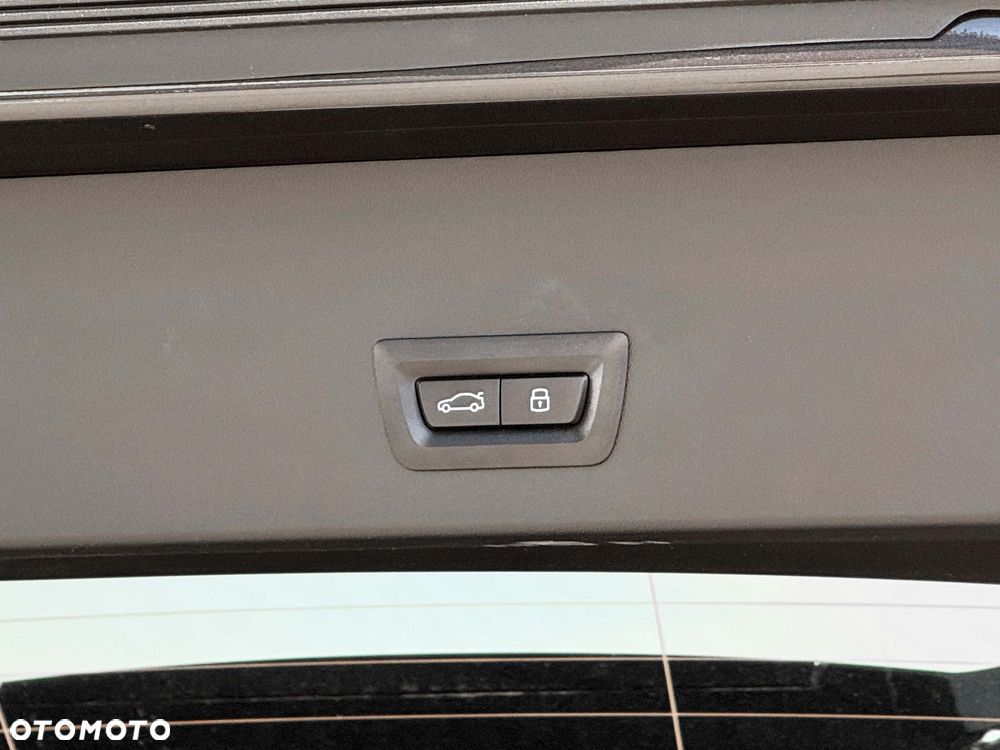BMW X3 xDrive30e - 17