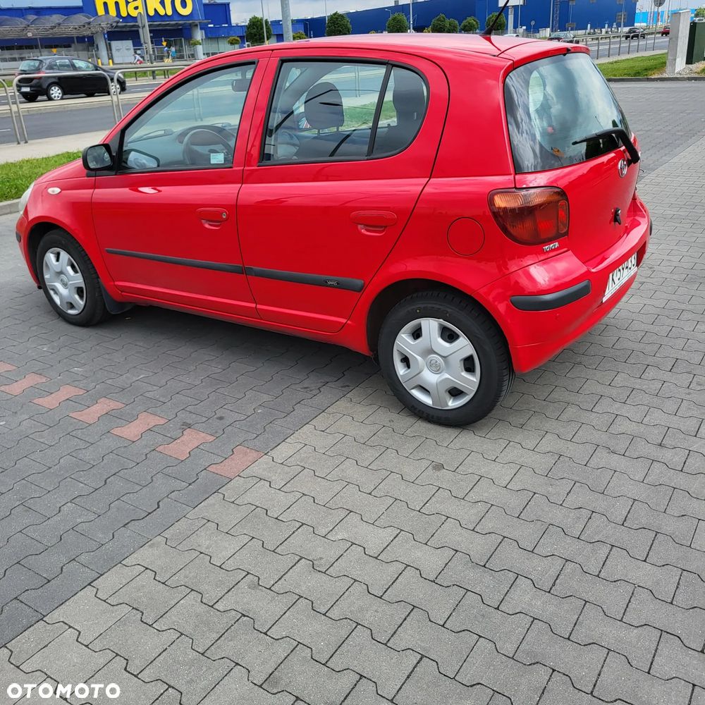Toyota Yaris 1.0 Terra - 4