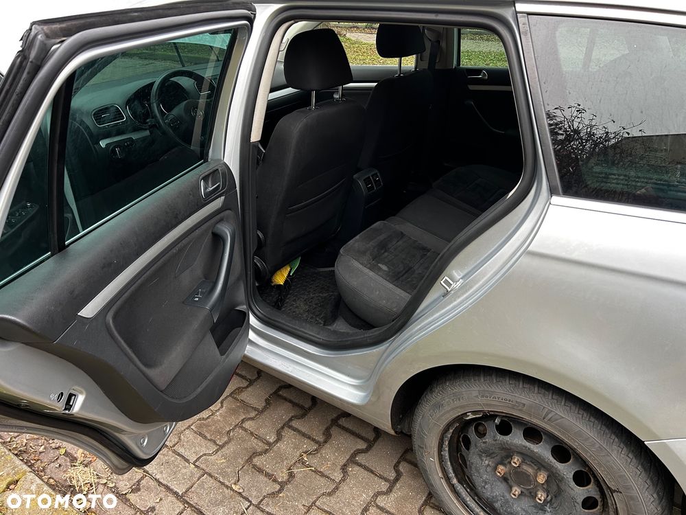 Volkswagen Golf 2.0 TDI Highline - 6