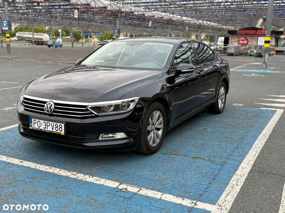 Volkswagen Passat 1.6 TDI BMT Comfortline - 3