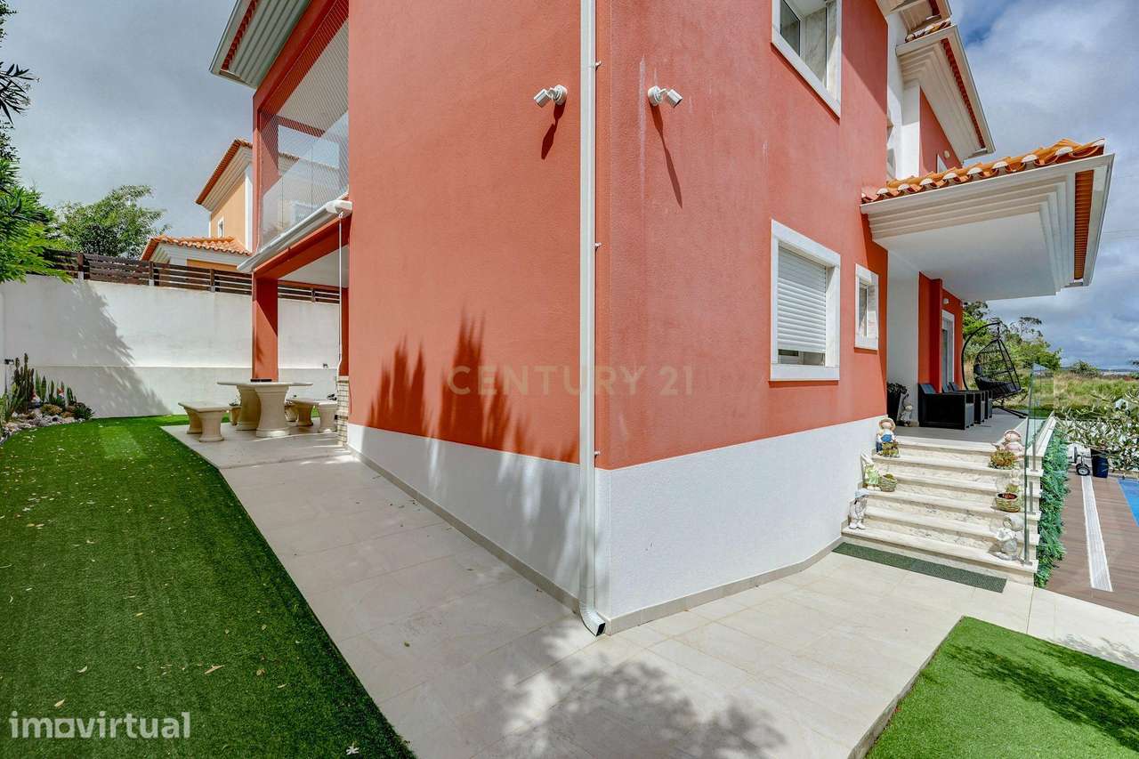 Moradia Isolada T4 com Piscina - Grande imagem: 5/52