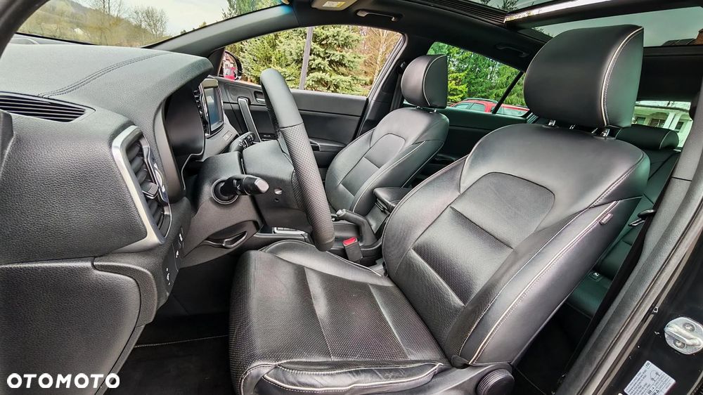 Kia Sportage 1.6 T-GDI AWD GT LINE - 23