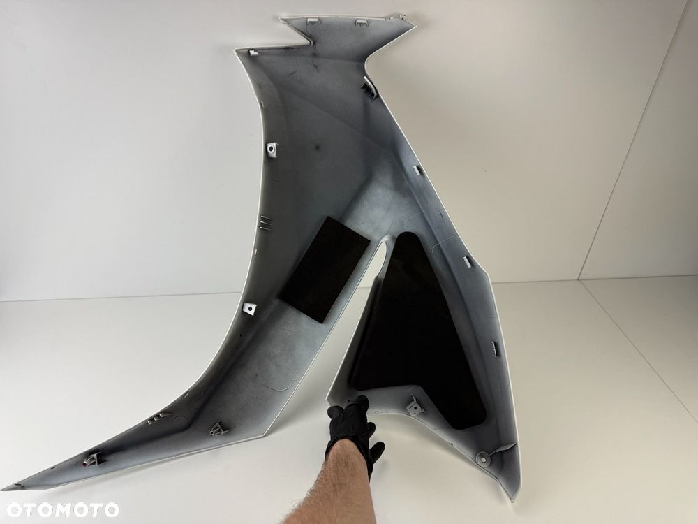 Prawa boczna owiewka bok Honda CBR 1000RR SC59 Lift 2012+ - 11