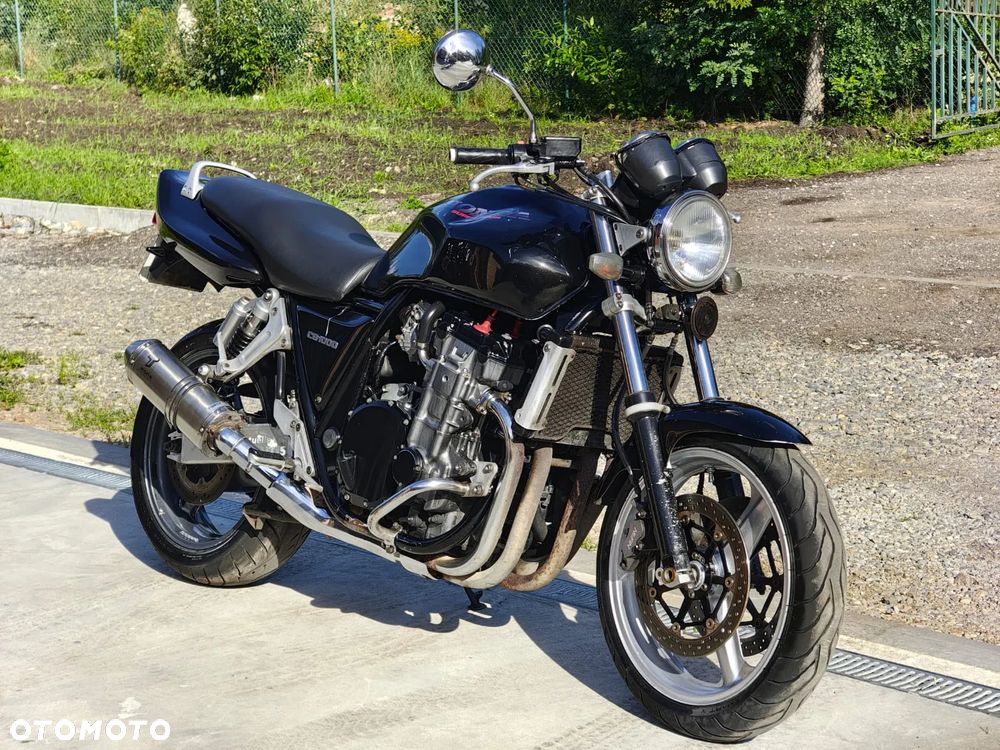 Honda CB - 3