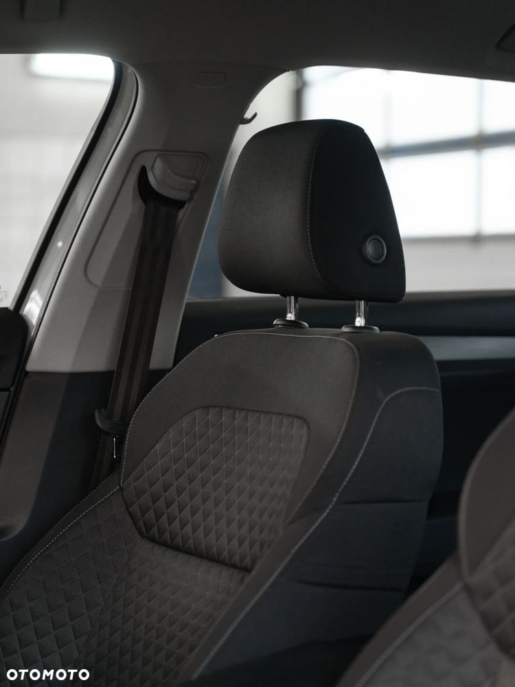 Skoda Superb 2.0 TDI Ambition DSG - 32