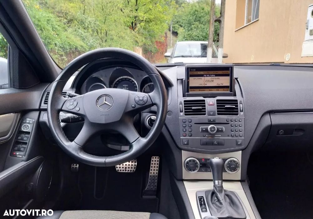 Mercedes-Benz C 180 CGI Automatik BlueEFFICIENCY Elegance - 5