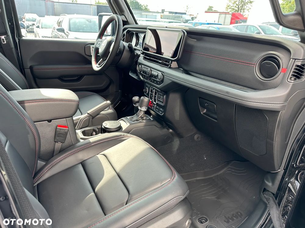 Jeep Wrangler - 18
