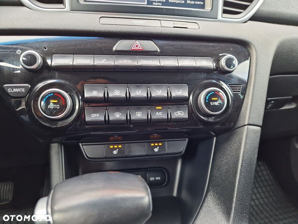 Kia Sportage 1.6 T-GDI L Business Line 4WD DCT - 23