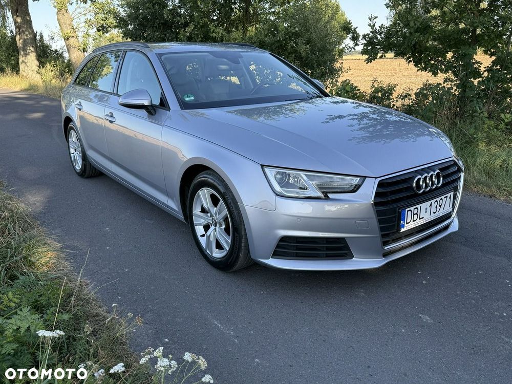 Audi A4 Avant 2.0 TDI S tronic design - 37