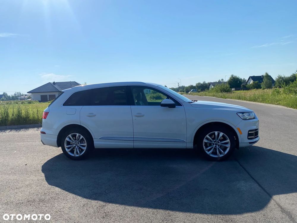 Audi Q7 3.0 TFSI Quattro Tiptronic - 8