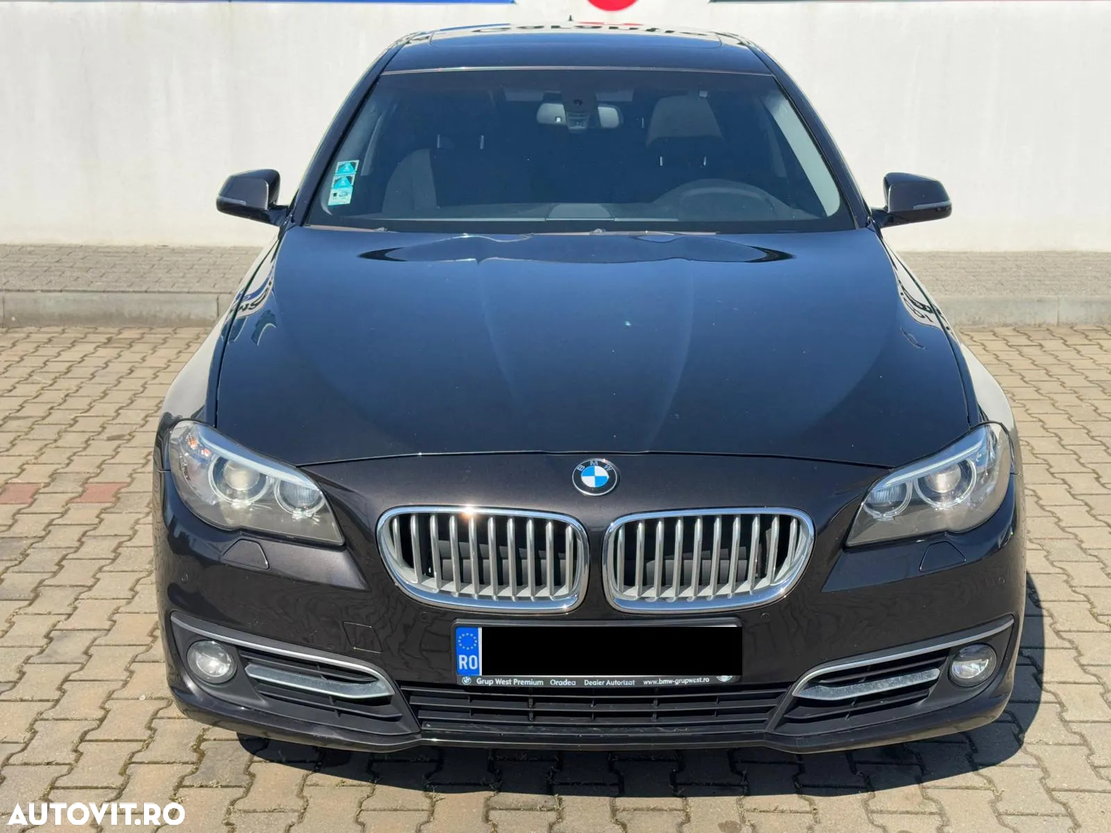 BMW Seria 5 520d xDrive AT - 10