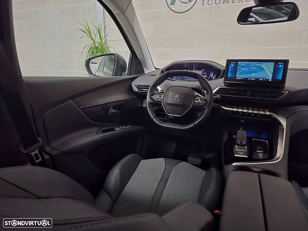Peugeot 5008 1.2 PureTech Allure EAT8 - 12
