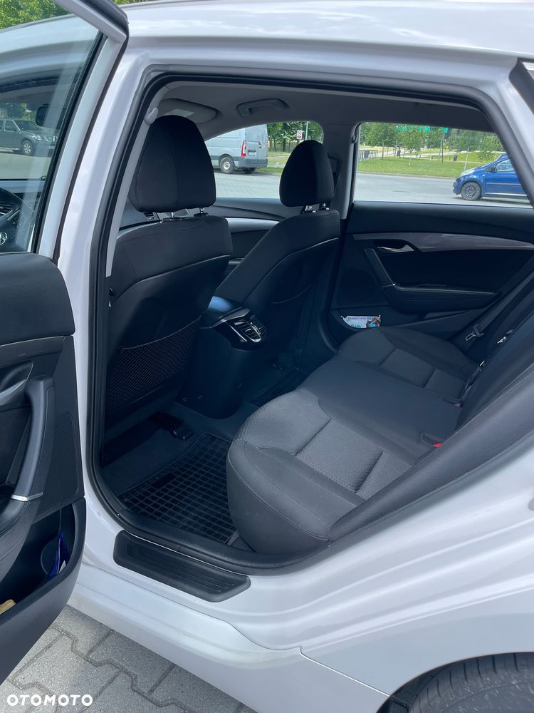 Hyundai i40 1.7 CRDi Comfort - 16