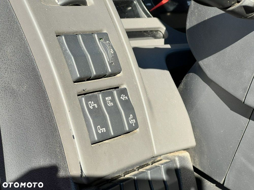 Renault MIDLUM 180 DXI Kontener 18 Euro Palet, Poduszki, EURO 5 - 9