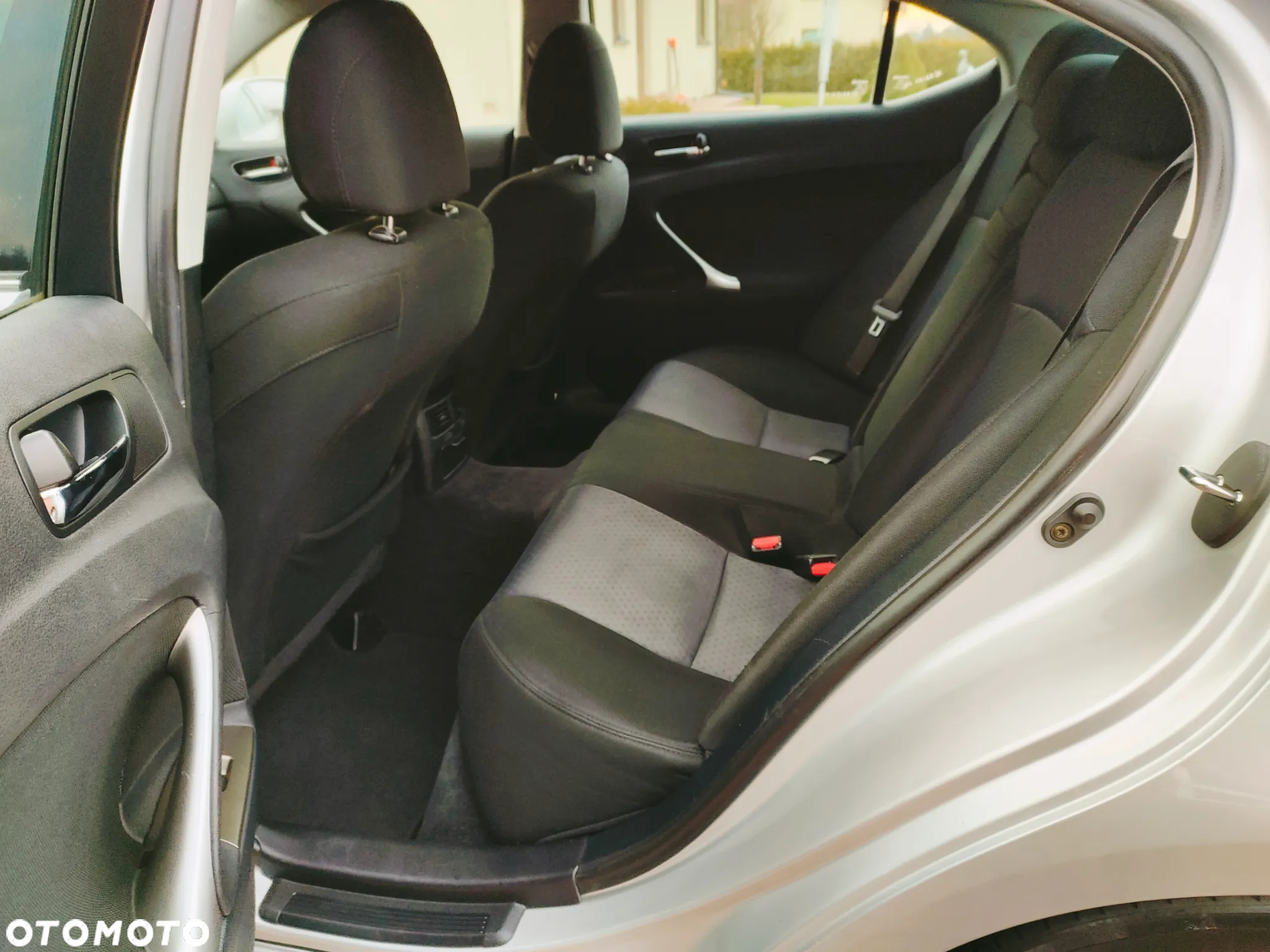Lexus IS 250 Elegance - 15