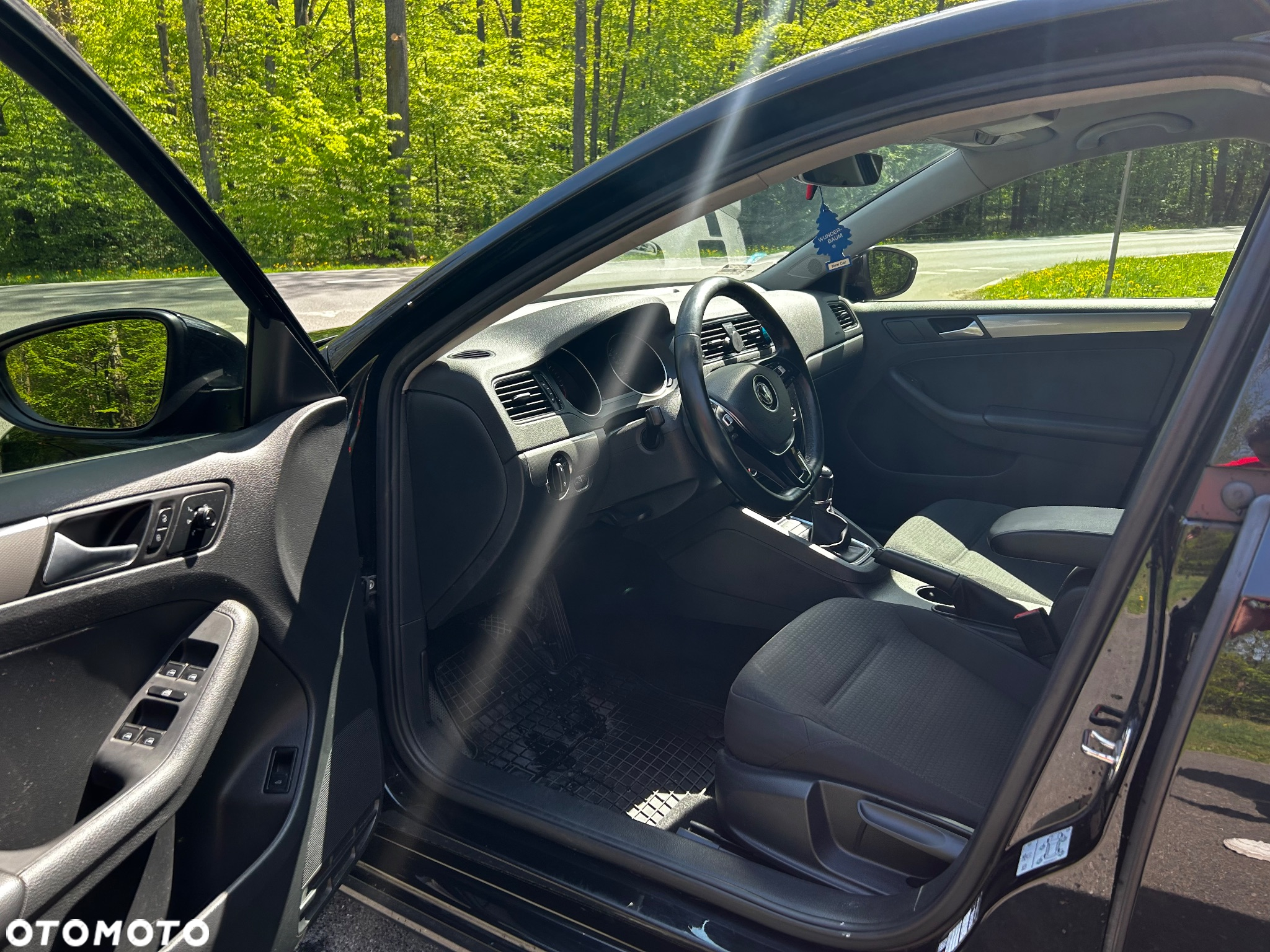 Volkswagen Jetta - 7