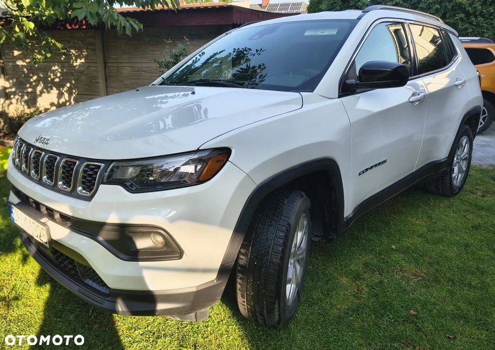 Jeep Compass - 14