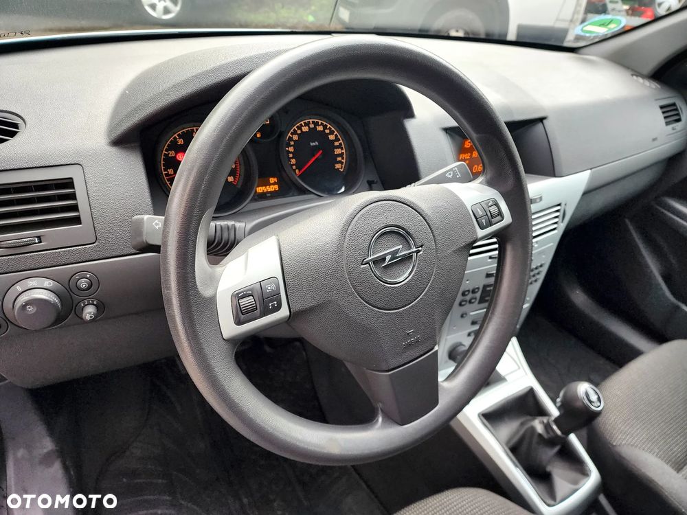 Opel Astra 1.4 Enjoy - 40