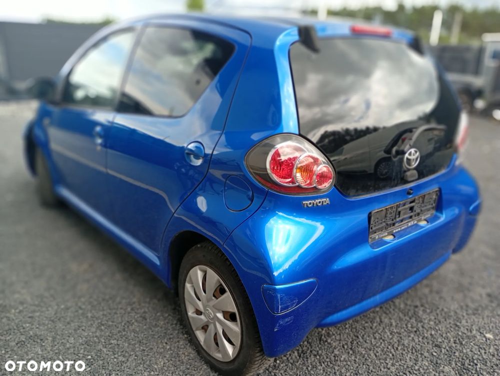 Toyota Aygo CoolBlue - 7
