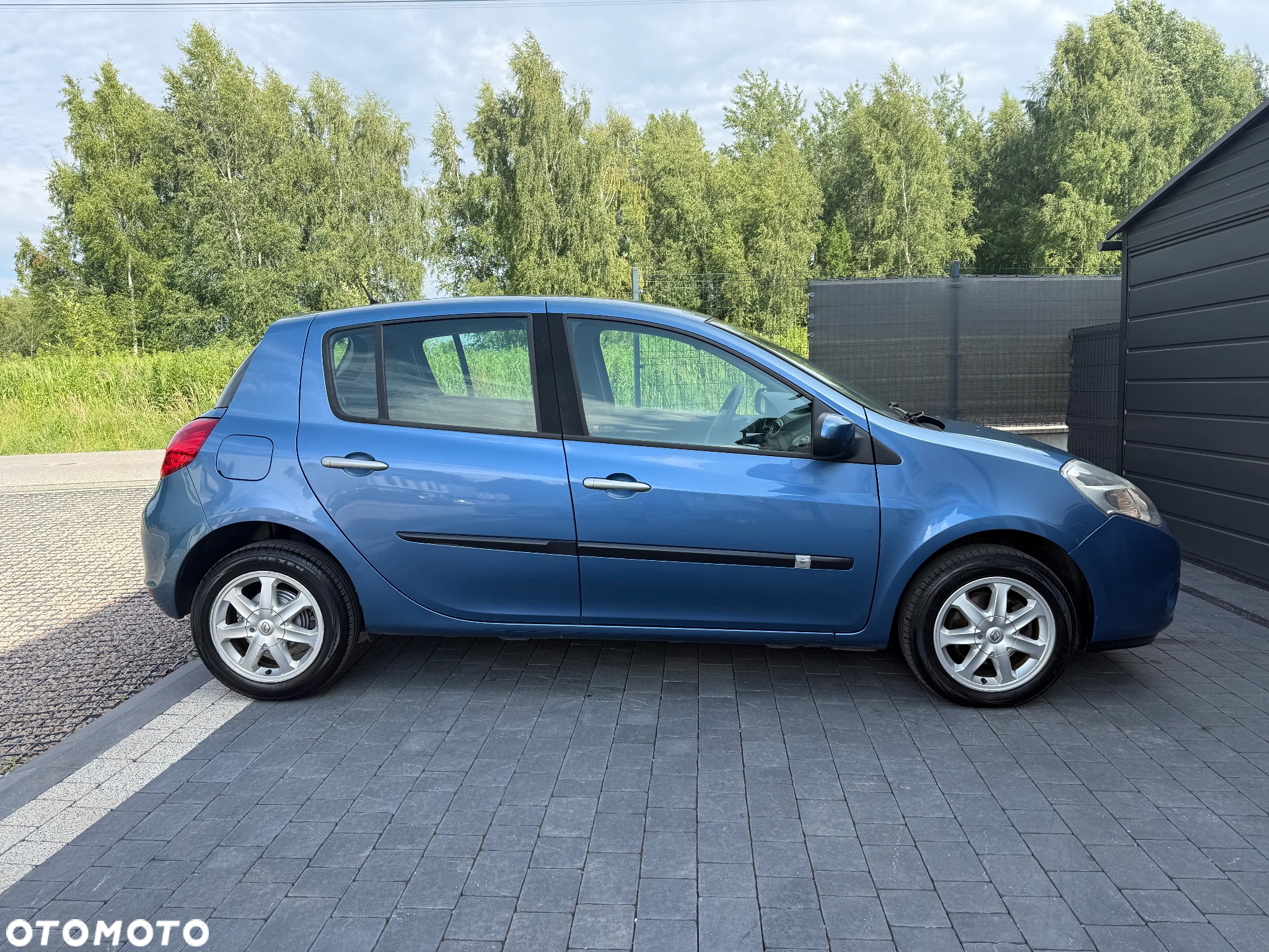 Renault Clio 1.2 16V Alize Euro5 - 2