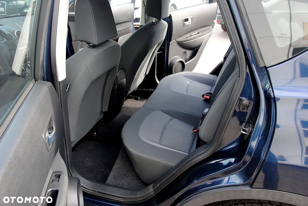 Nissan Qashqai - 10