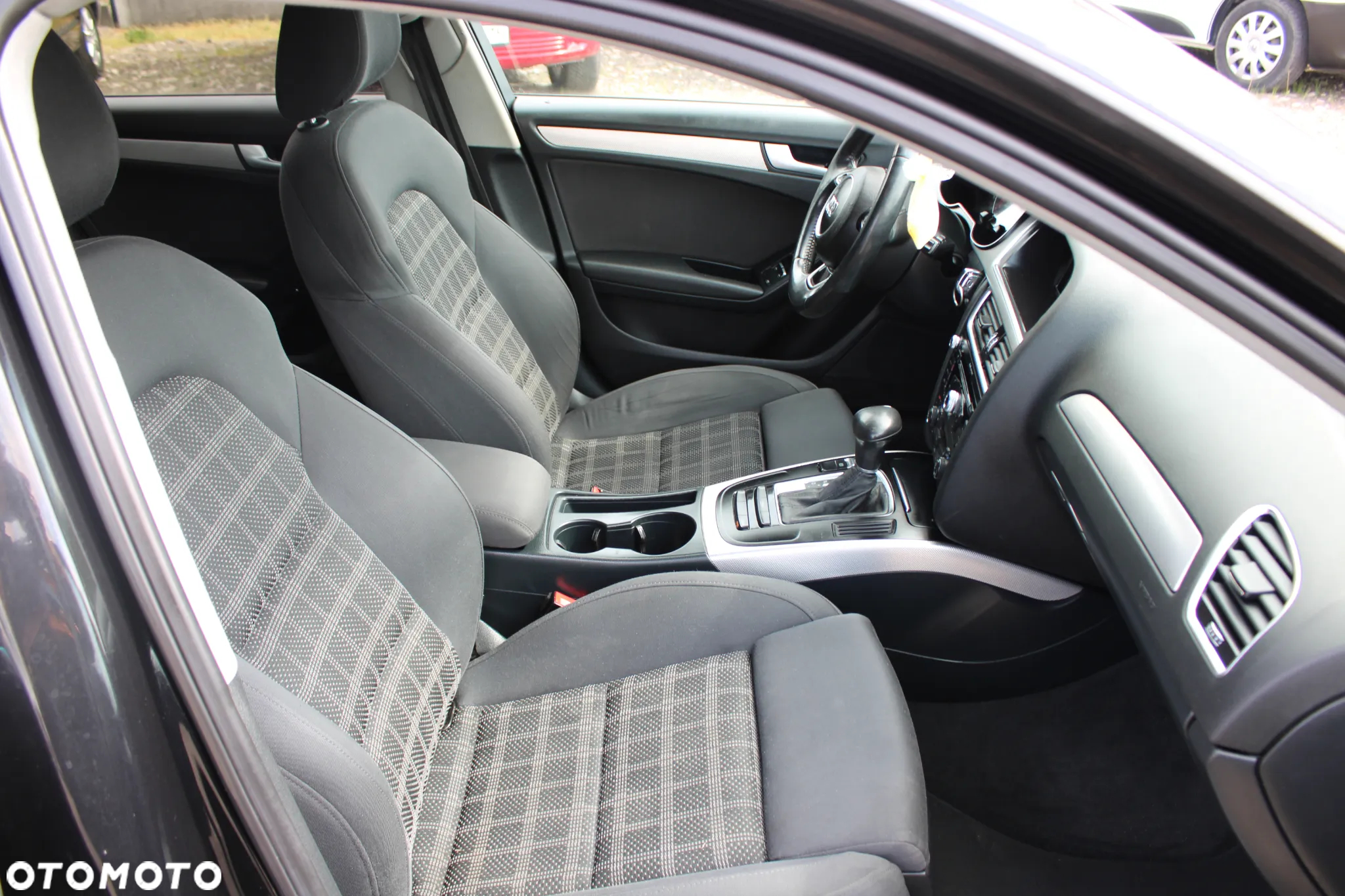 Audi A4 2.0 TDI Multitronic - 6