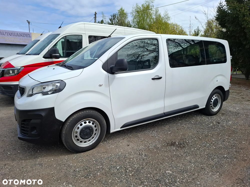 Peugeot Traveller 1.5 BlueHDi Long Business