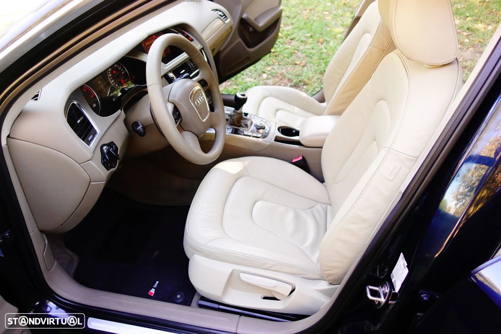 Audi A4 2.0 TDI S-line - 28