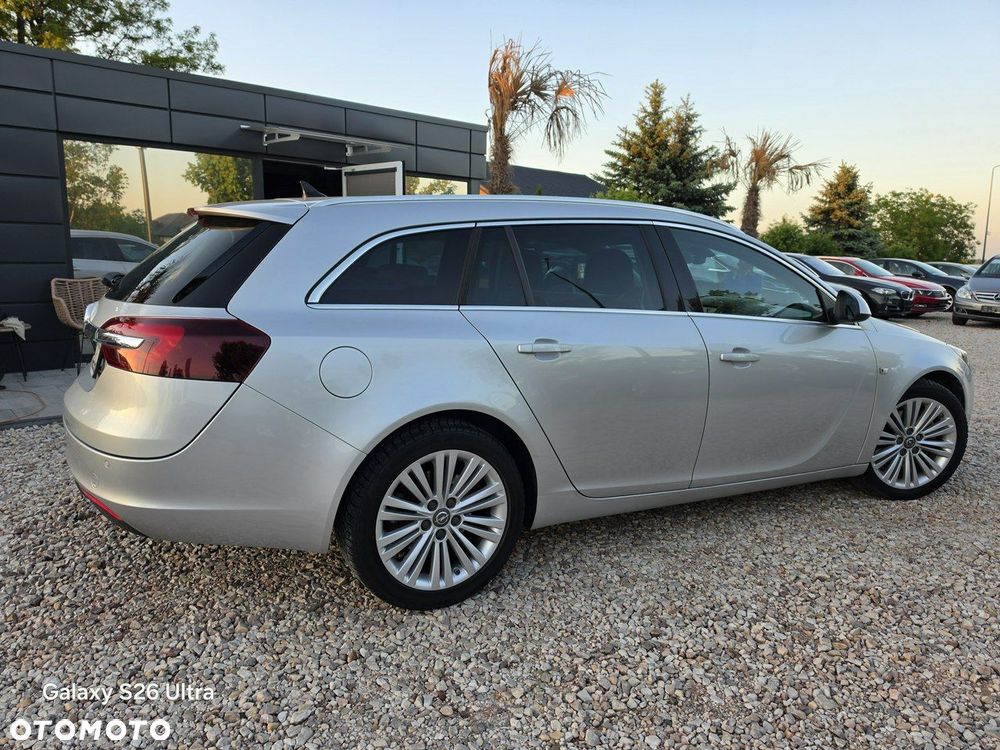 Opel Insignia - 25